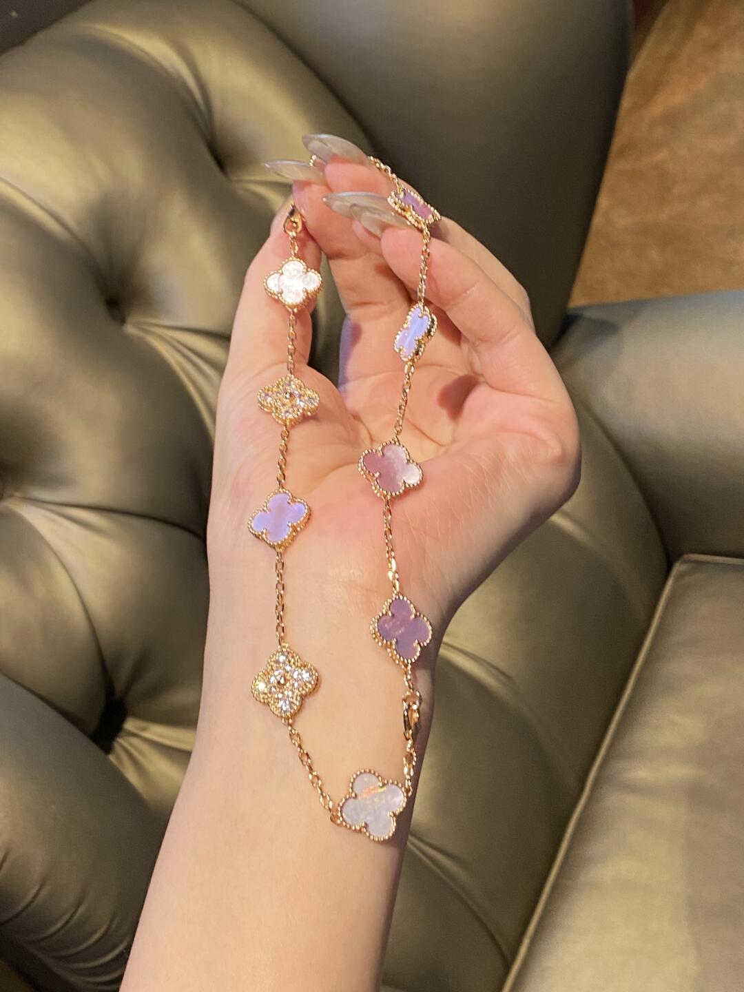 [LuckyStar]CLOVER 10 MOTIFS DIAMOND PINK MOP NECKLACE