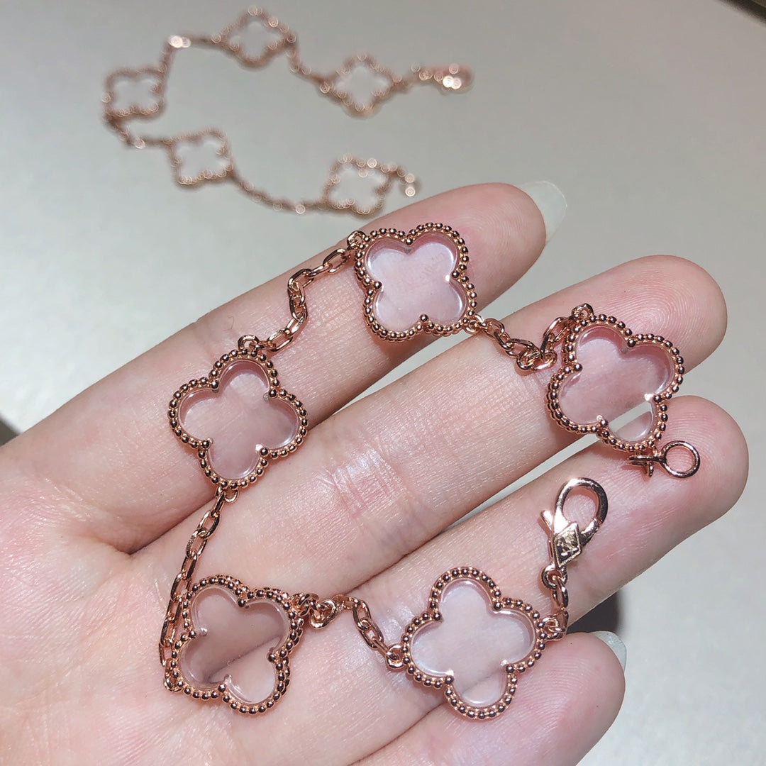 [LuckyStar] Armband mit Kleeblatt-Motiv und Bergkristall in Roségold