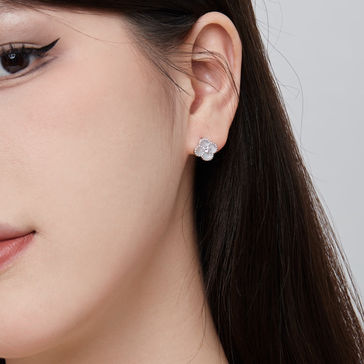 [LuckyStar]Four-Leaf Clover Flower Shape Exquisite Earrings
