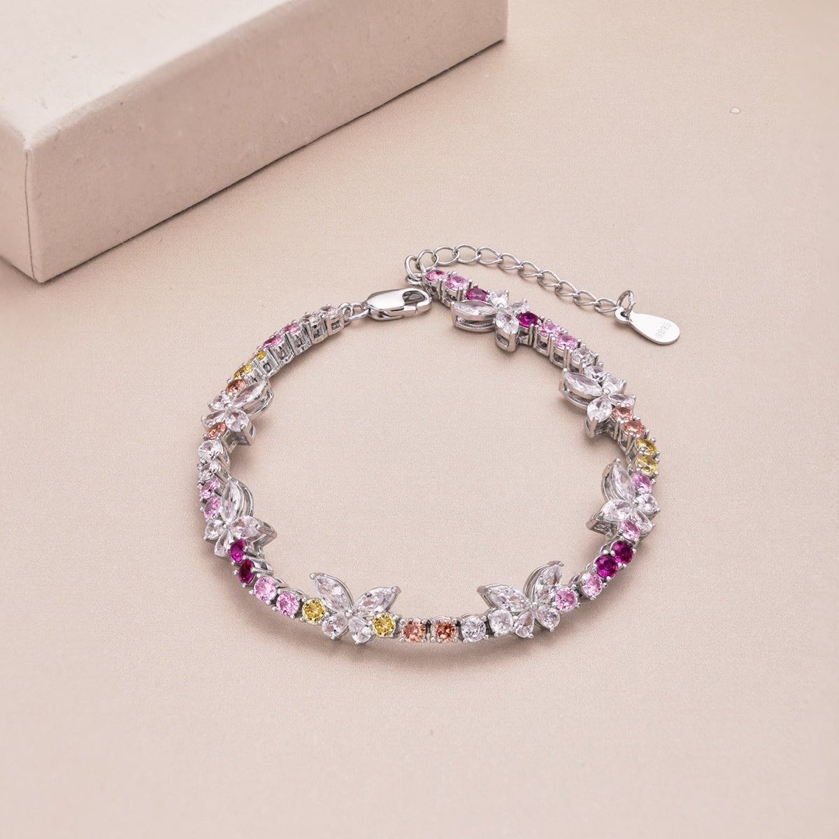 [LuckyStar]Ornate Colorful Butterfly Shape Round Cut Daily Bracelet