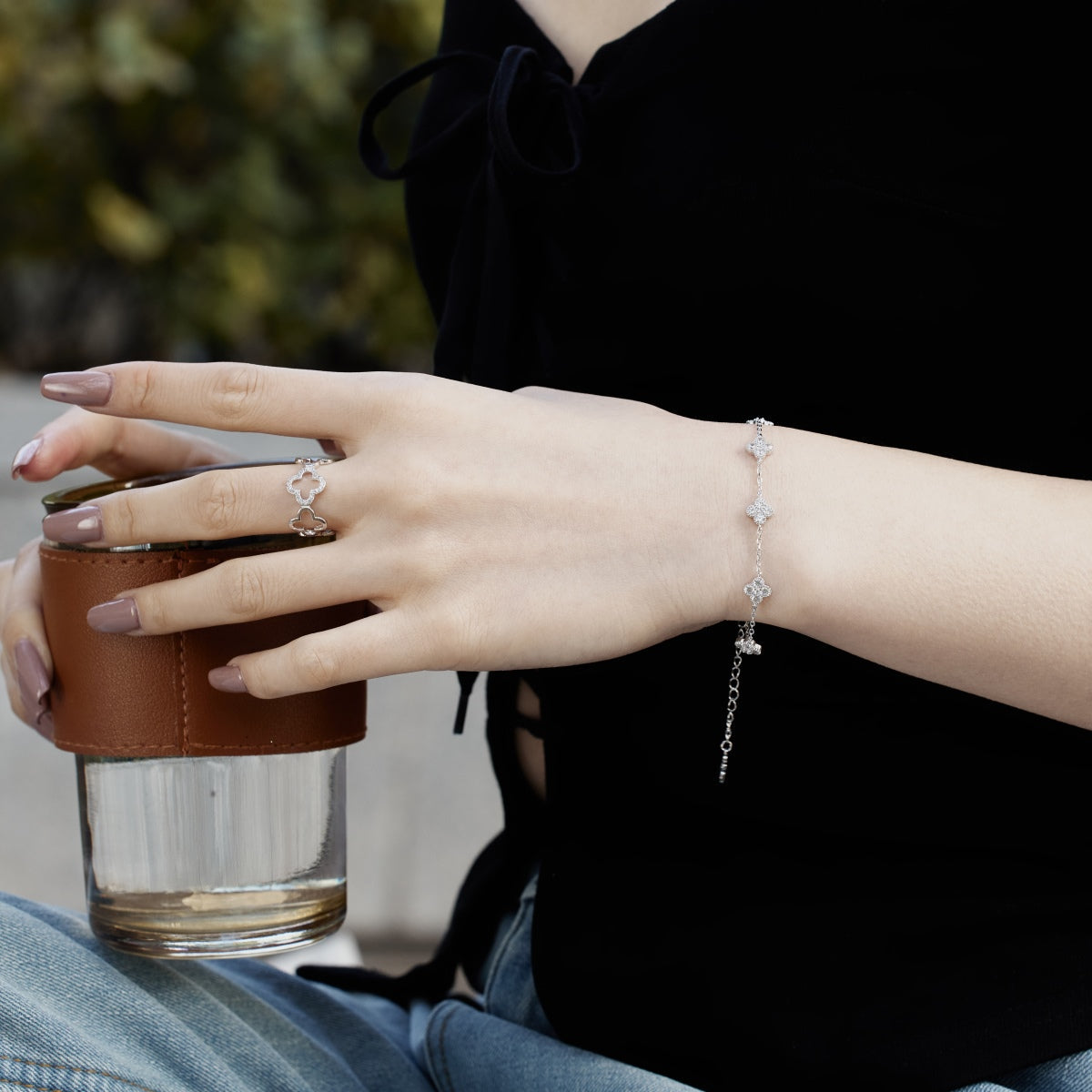 [LuckyStar]Four-Leaf Clover Hollow Butterfly Bracelet