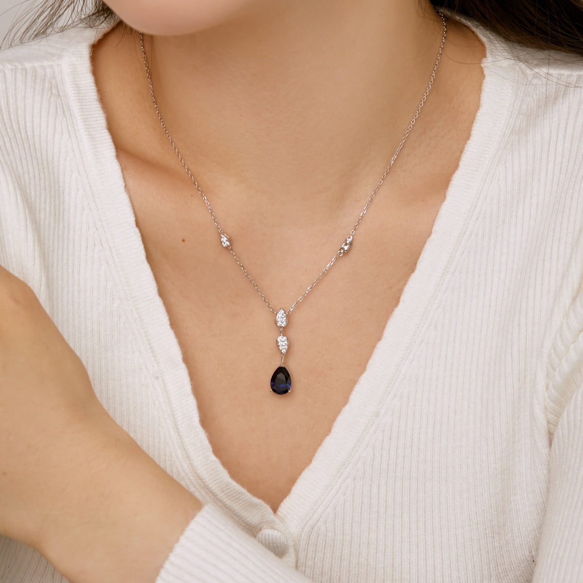 [LuckyStar]Dazzling Pear Cut Necklace
