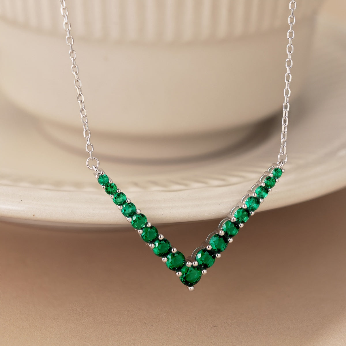 [LuckyStar]Ornate Round Cut Necklace
