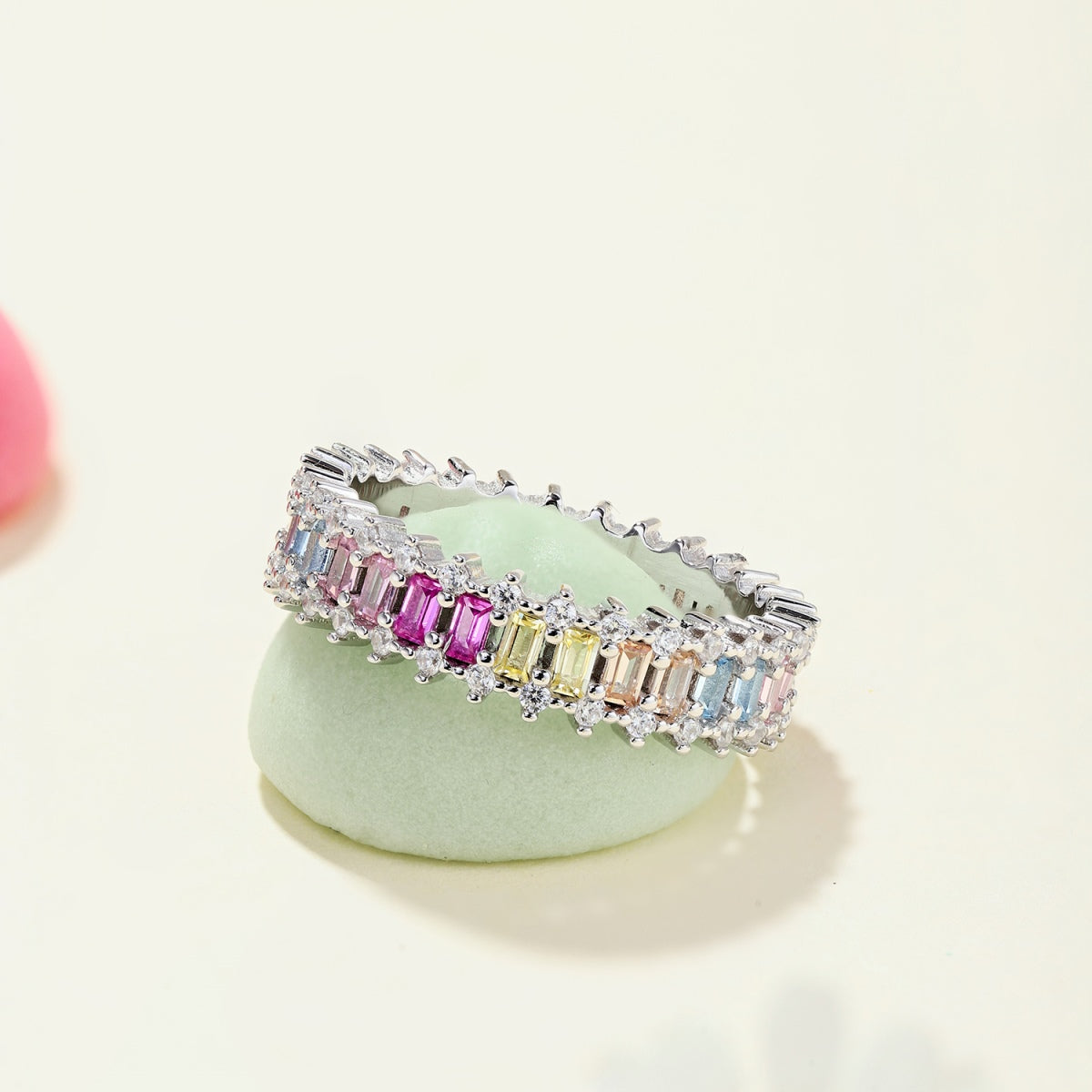 [LuckyStar]Splashy Ornate Emerald Cut Cocktail Ring