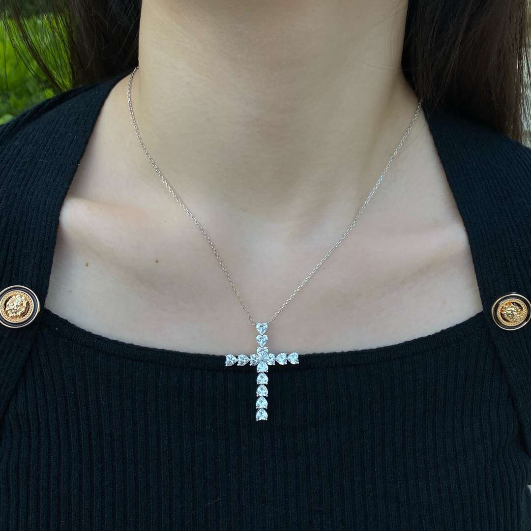 [LuckyStar]Radiant Cross Shape Necklace