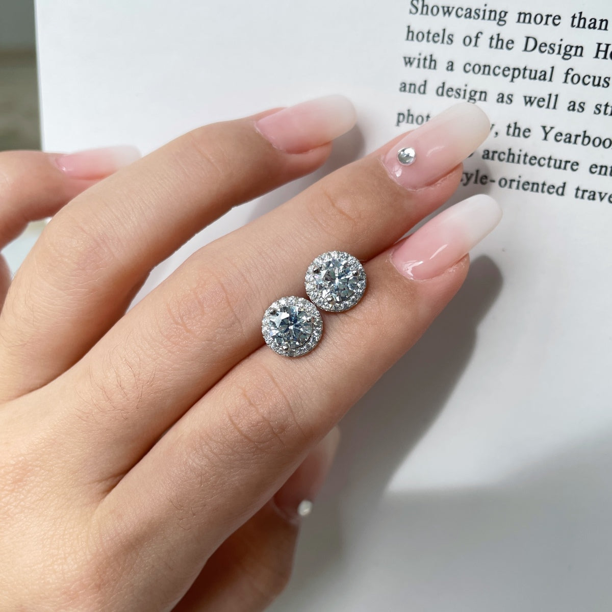 [LuckyStar]Classic Princess Round Shape Earrings
