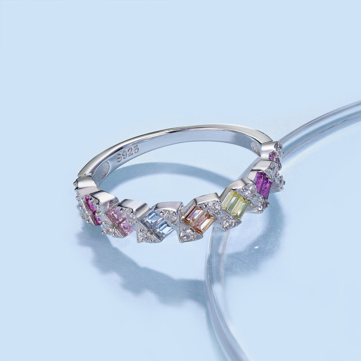 [LuckyStar]Delicate Vibrant Emerald Cut Daily Ring