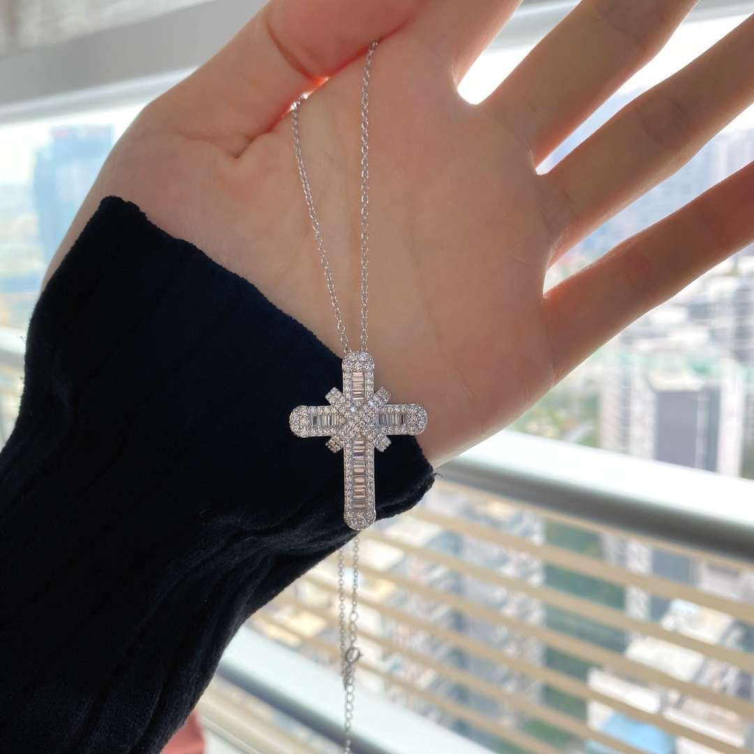 [LuckyStar]Gypsophila With Dimonds Necklace