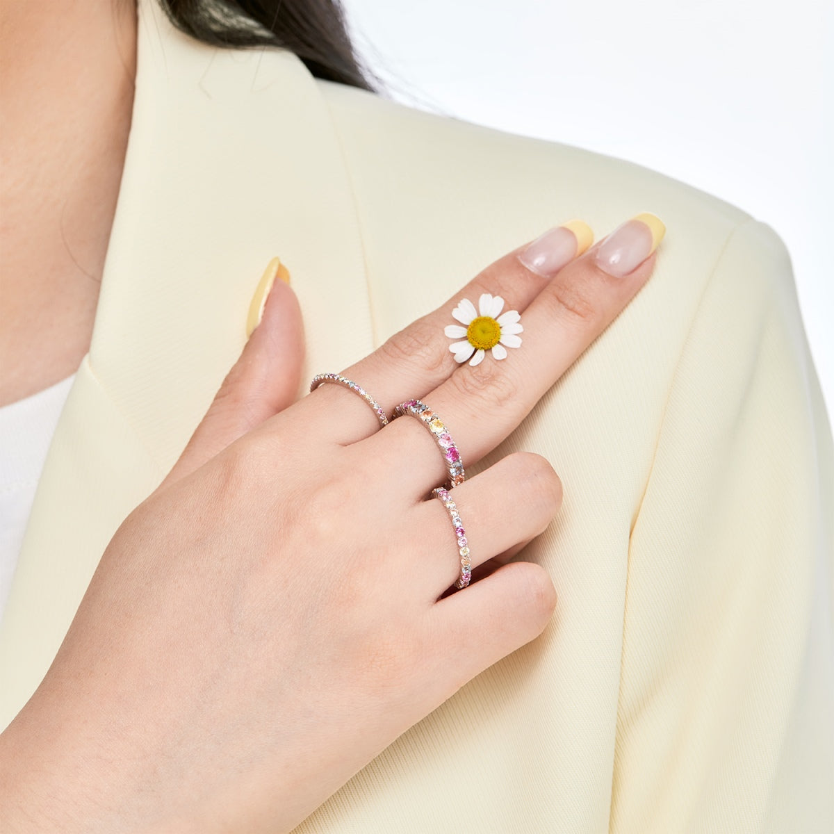 [LuckyStar]Dazzling Lustrous Round Cut Tennis Ring