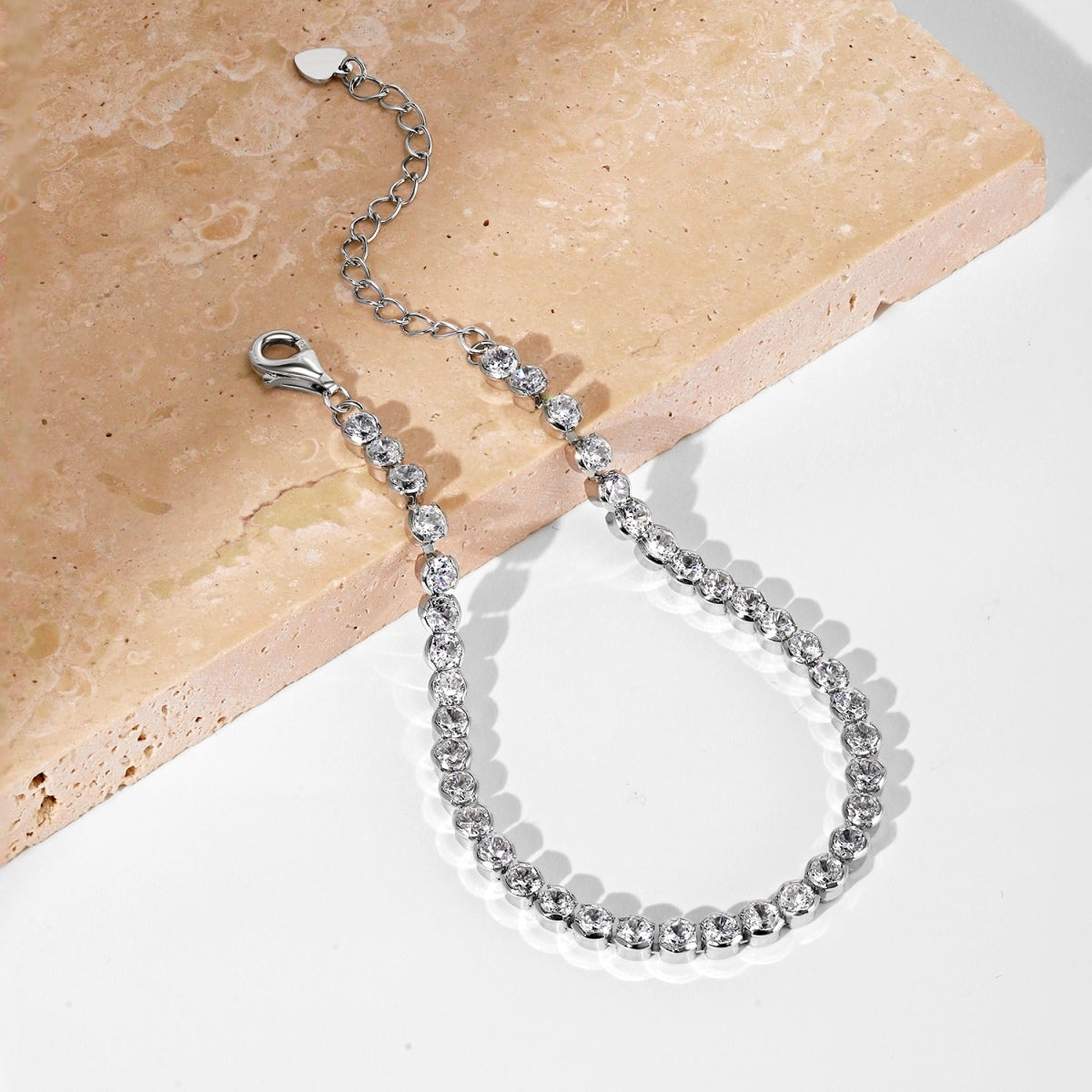 [LuckyStar]Ornate  Sparkling Round Cut Daily Bracelet
