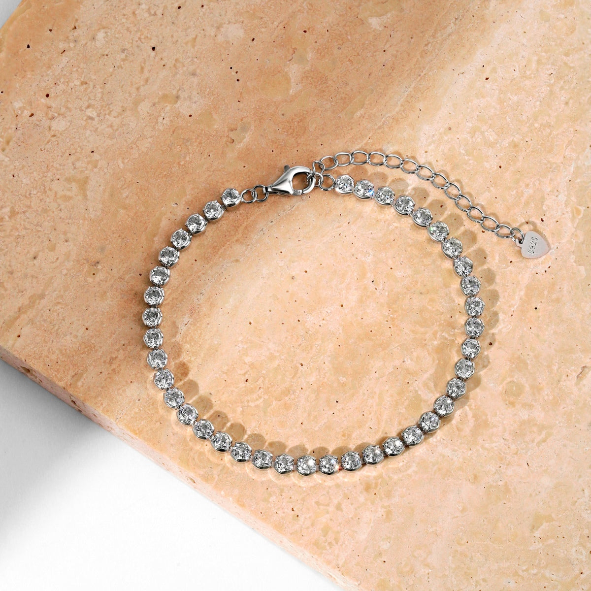 [LuckyStar]Ornate  Sparkling Round Cut Daily Bracelet
