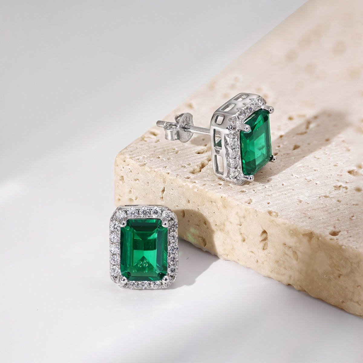 [LuckyStar]Luxurious Dainty Emerald Cut Banquet Earrings