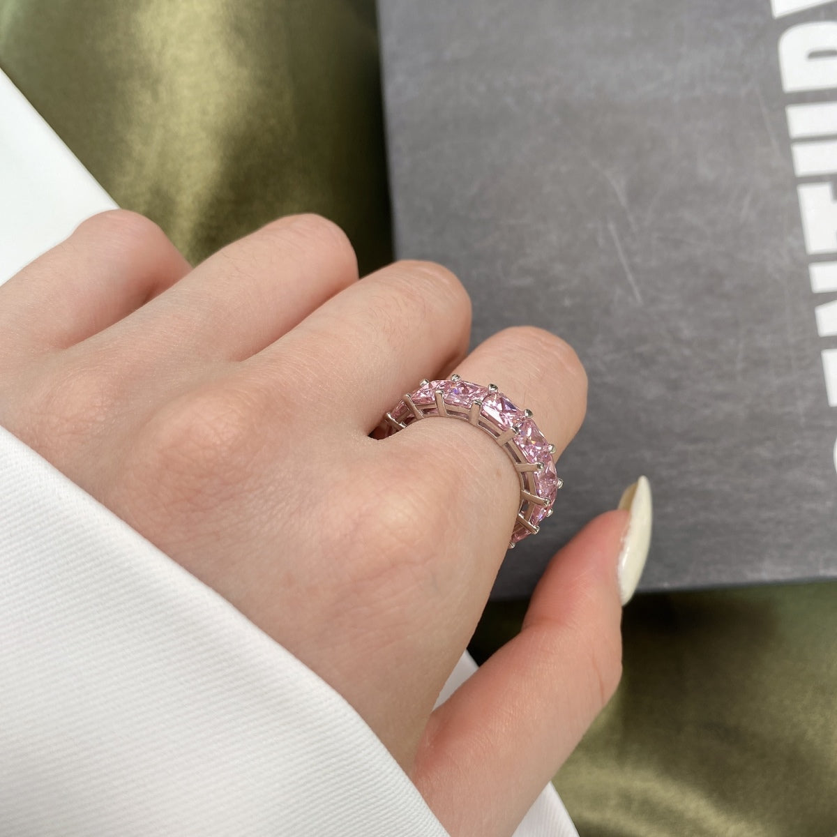 [LuckyStar]Elegant Princess Cut Tennis Ring