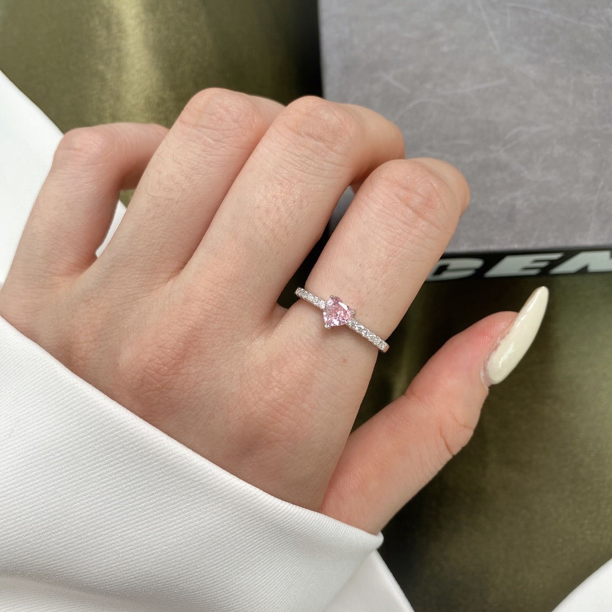 [LuckyStar]0.5 Carat CaratEternity Charming Heart Shape Lover Ring