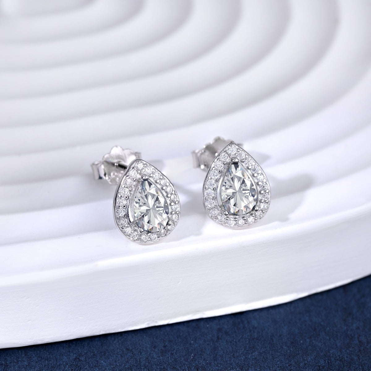 [LuckyStar]Luxurious Water Drop Shape Earrings