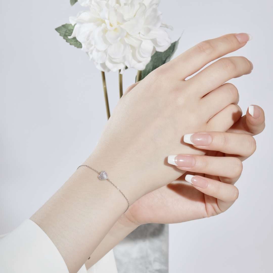 [LuckyStar]Heart-Shaped Gentle and Versatile Bracelet