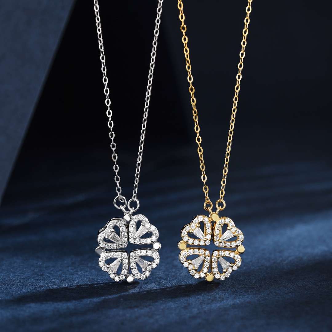 [LuckyStar]Ornate Heart Cut Flower Shape Necklace
