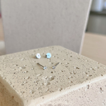 [LuckyStar]Delicate Solitaire Earrings