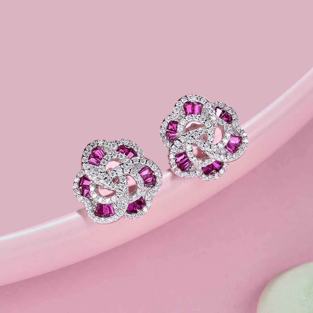 [LuckyStar]Exquisite Flower Shape Daily Earrings