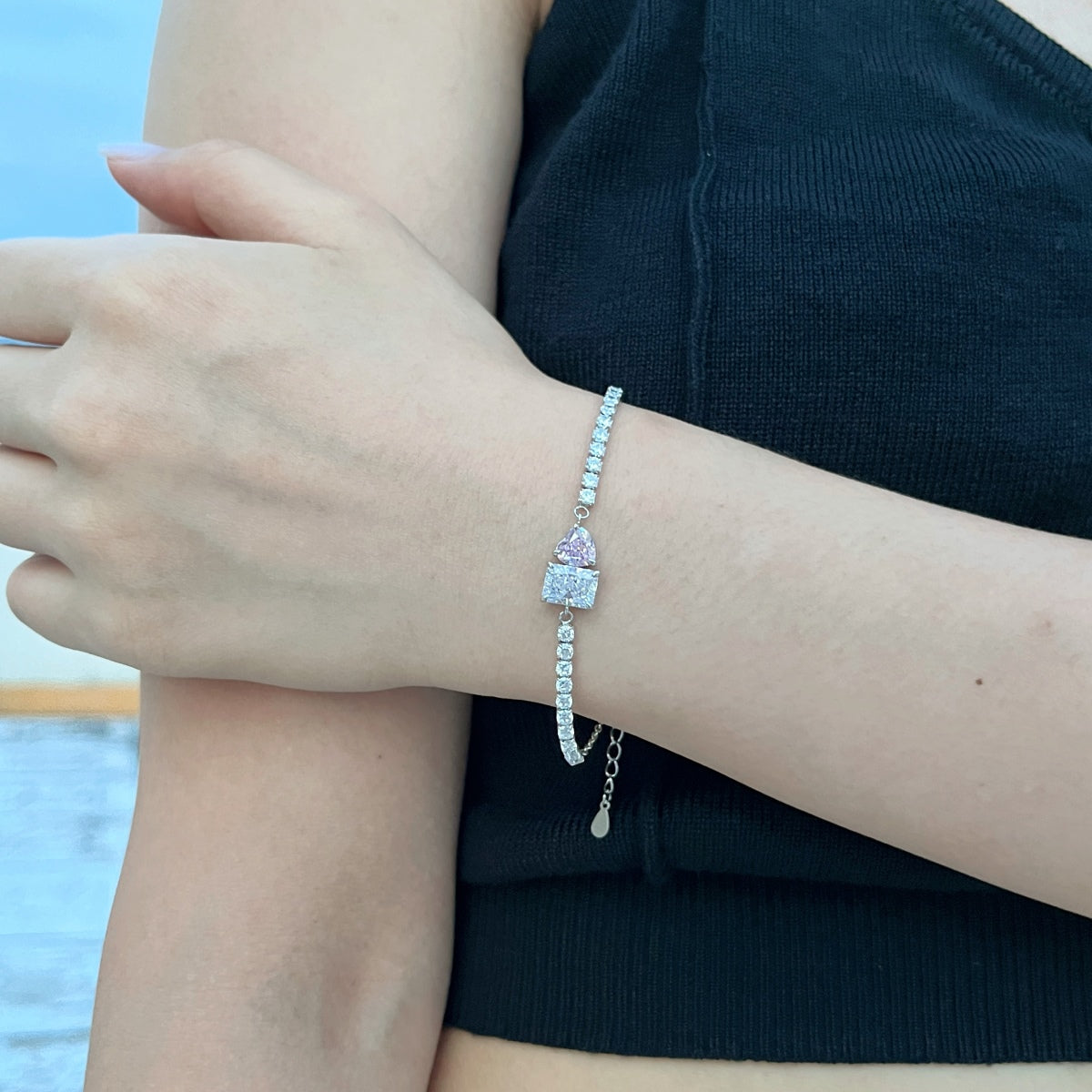[LuckyStar]Dazzling Unique Multi Shape Lover Bracelet