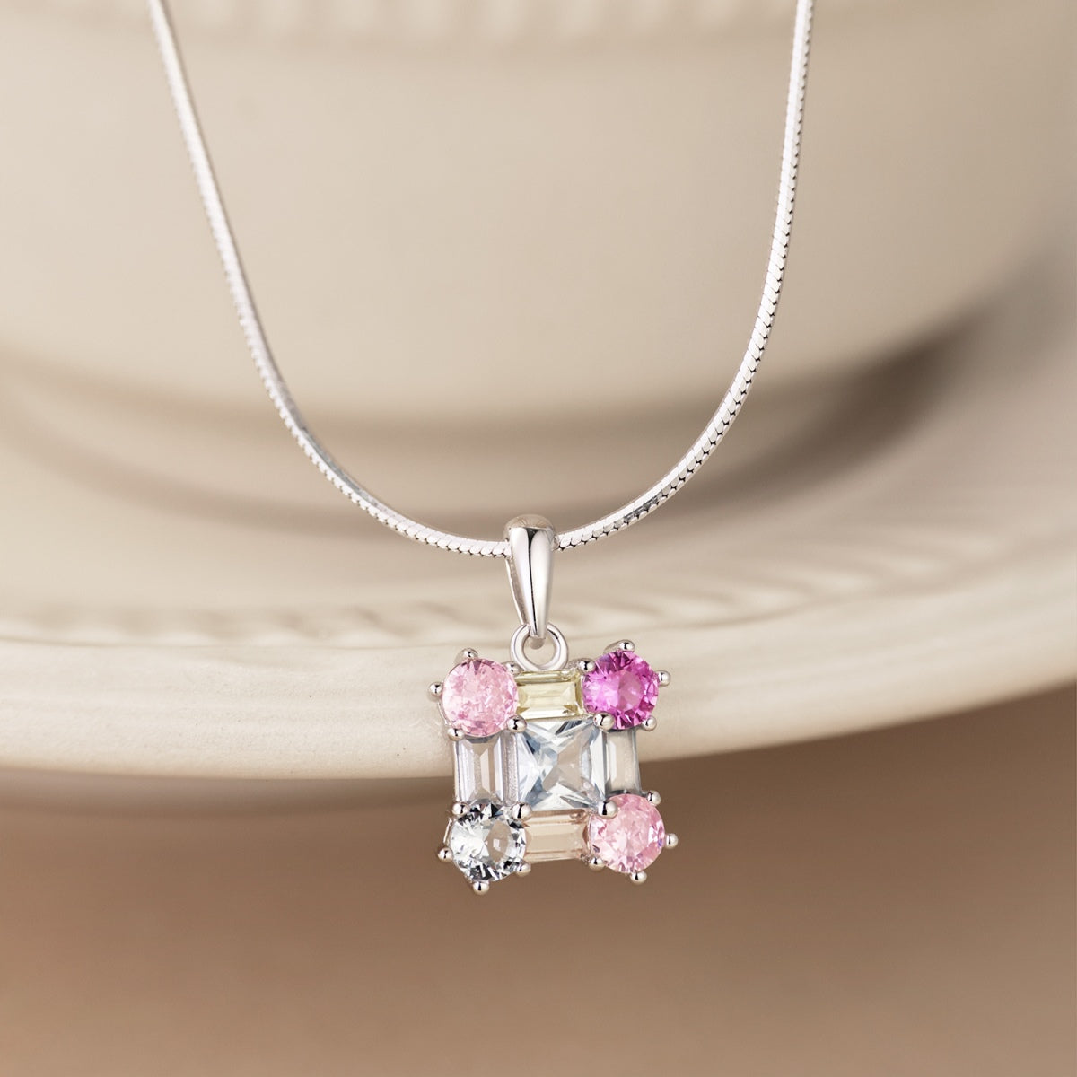 [LuckyStar]Gorgeous Multi Colorful Necklace