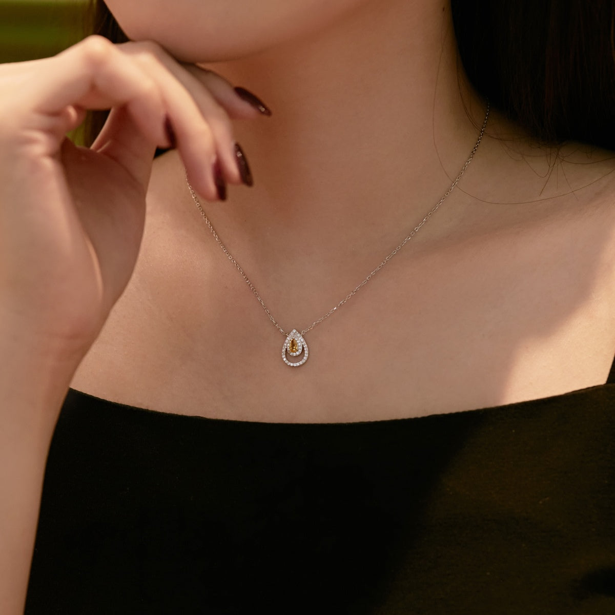 [LuckyStar]Sparkling Pear Cut Necklace