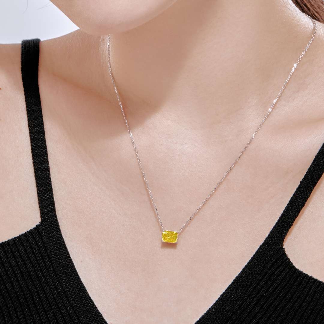 [LuckyStar]Luxurious Square Shape Colorful Necalack