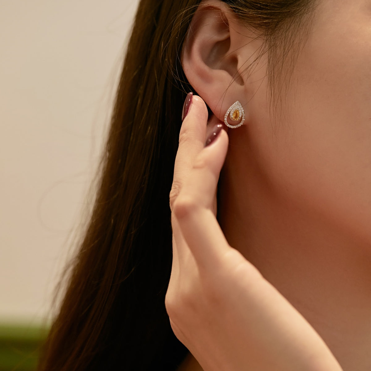 [LuckyStar]Sparkling Delicate Water Drop Shape Daily Earrings