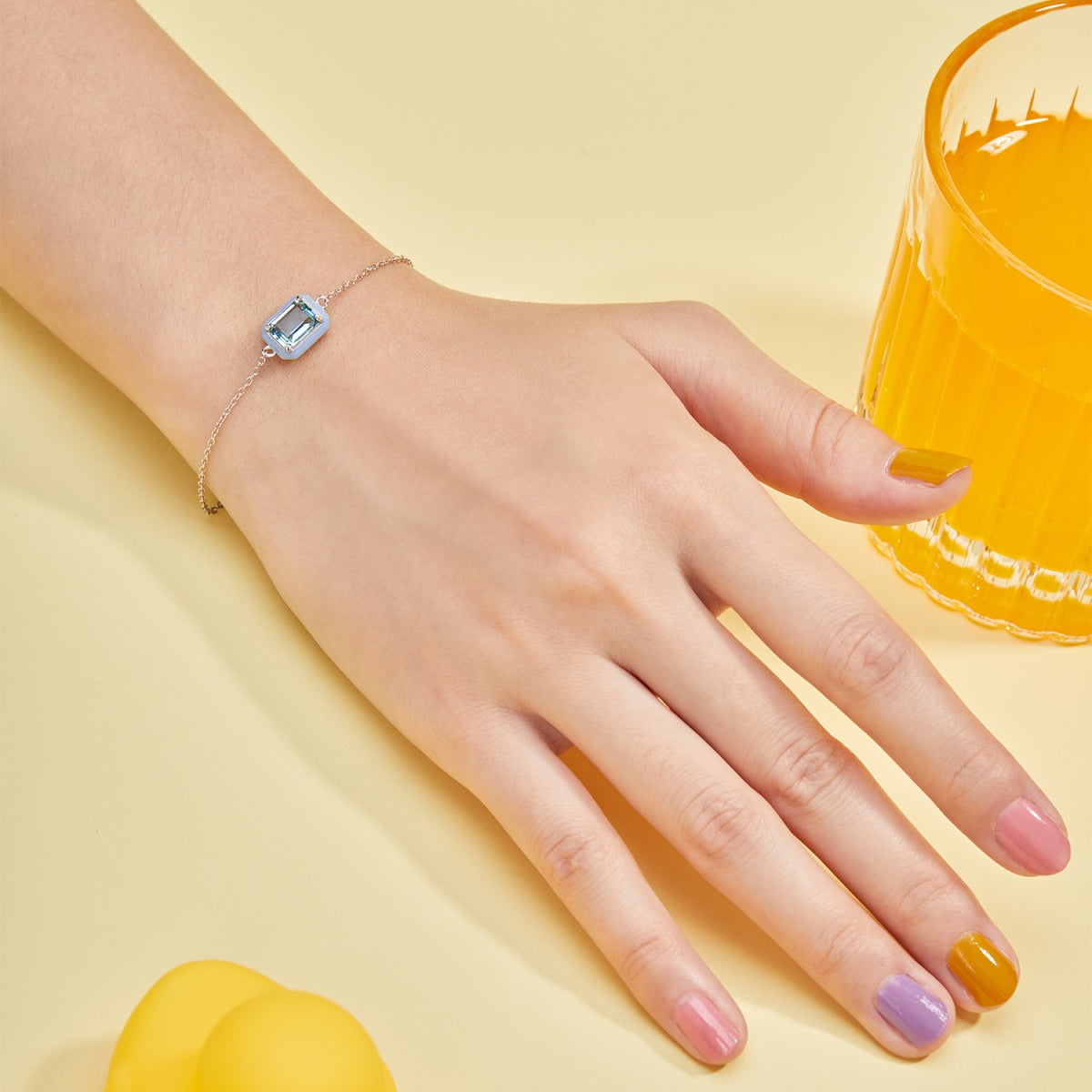 [LuckyStar]2.0 Carat Sparkling Colorful Emerald Cut Daily Bracelet