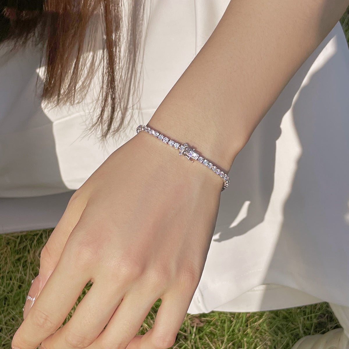 [LuckyStar] Strahlend buntes Party-Armband im Rundschliff