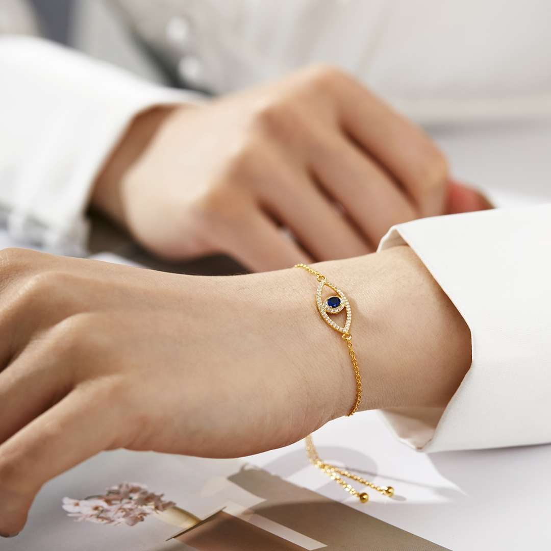 [LuckyStar]Devil's Eye Hollow Design Bracelet