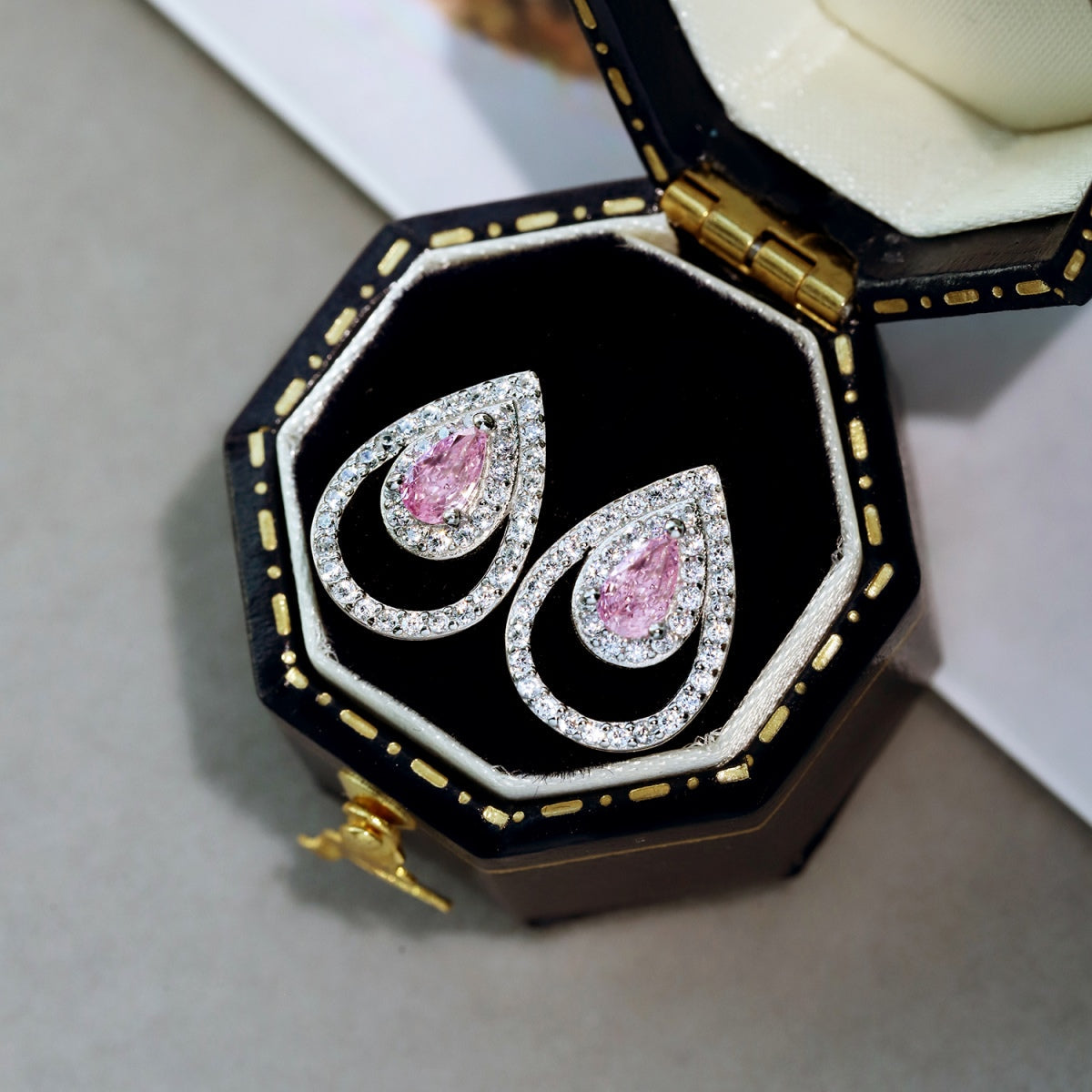 [LuckyStar]Sparkling Delicate Water Drop Shape Daily Earrings