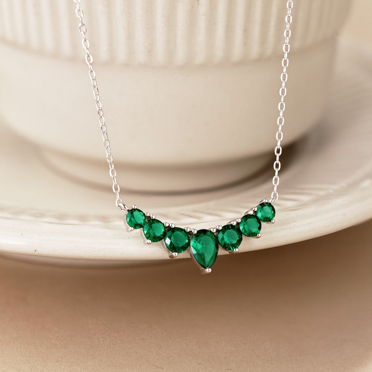[LuckyStar]Dainty Colorful Heart Necklace