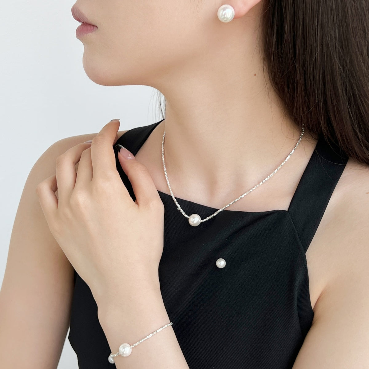[LuckyStar]Delicate Pearl Earrings