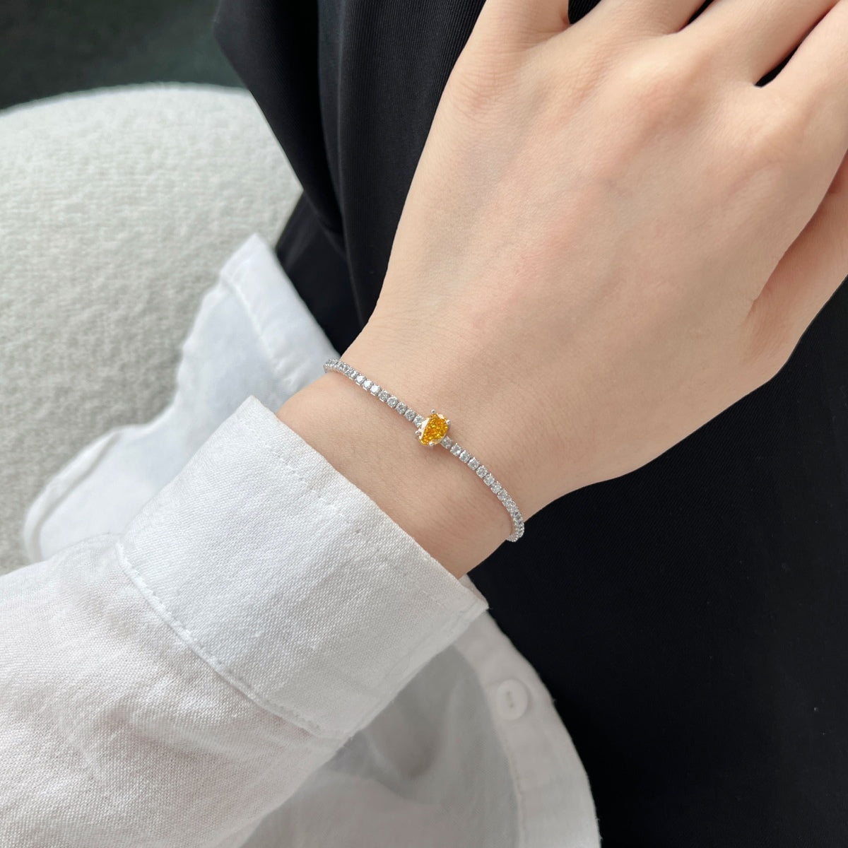 [LuckyStar]0.75 Carat Exquisite Oval Cut Daily Bracelet