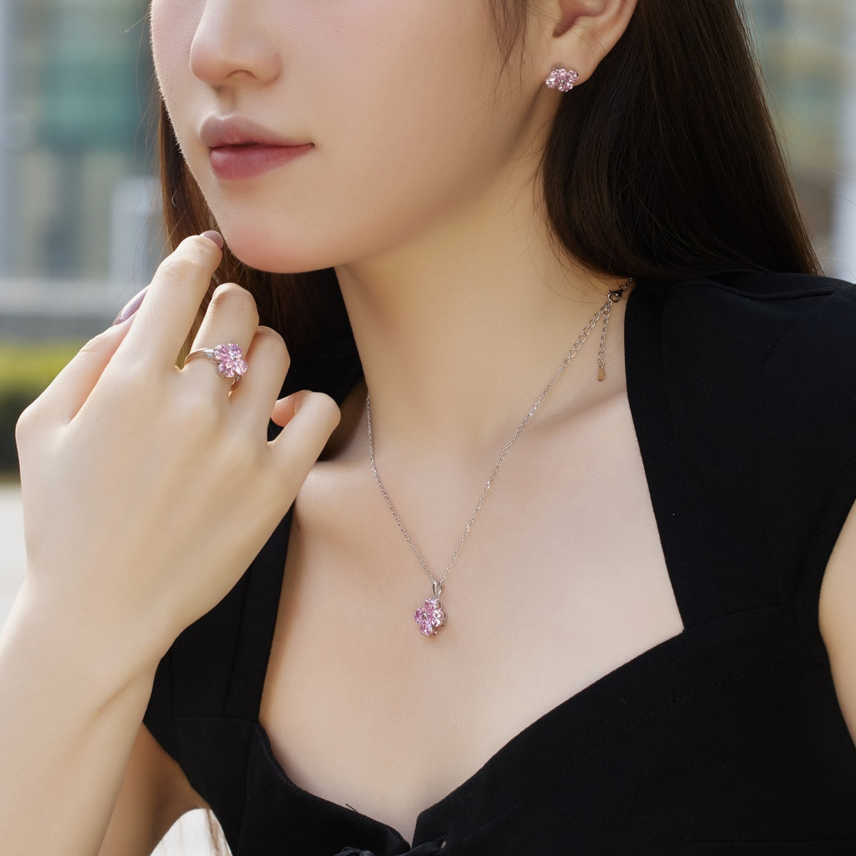 [LuckyStar]Four-Leaf Clover Ball Earrings