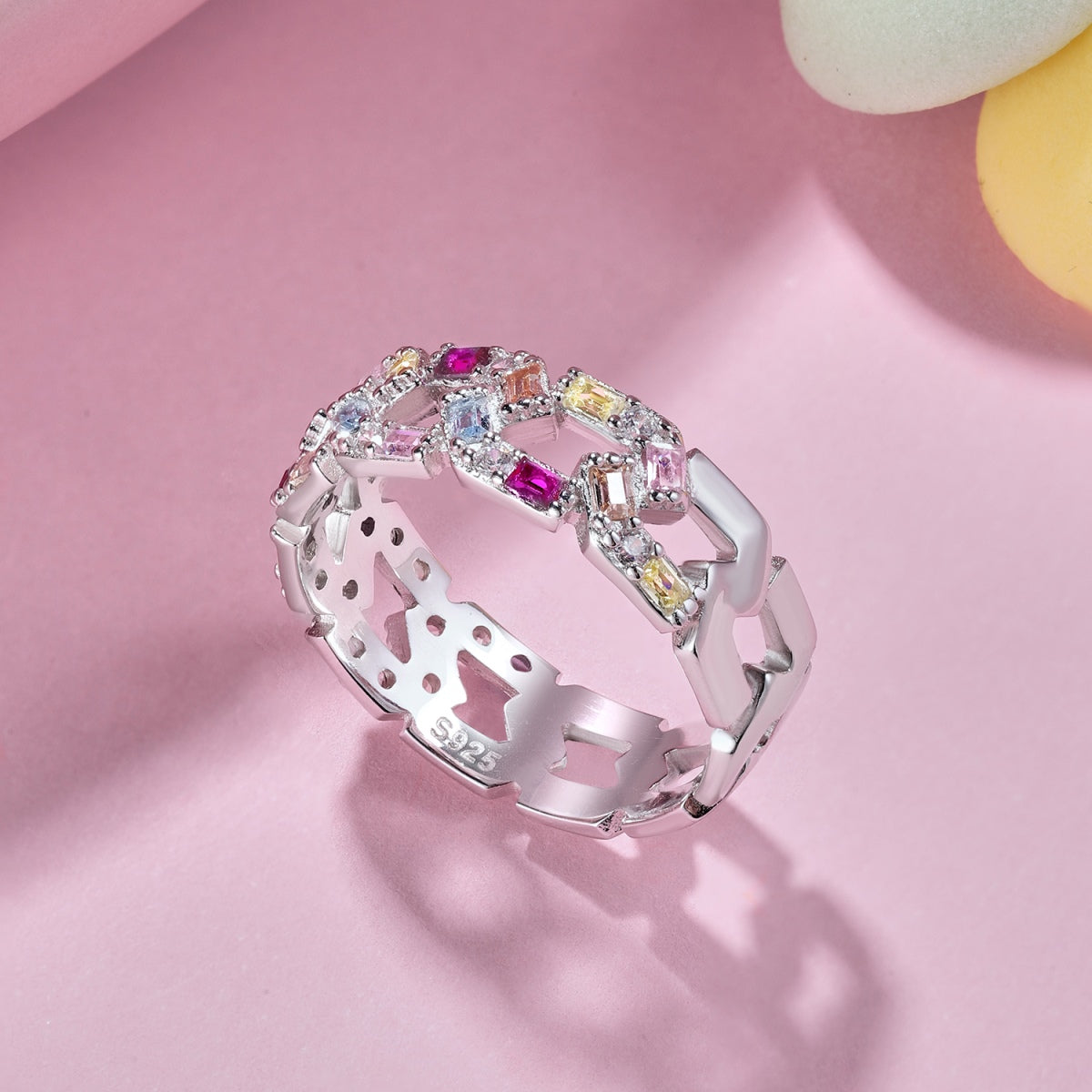 [LuckyStar]Sparkling Vibrant Emerald Cut Daily Ring