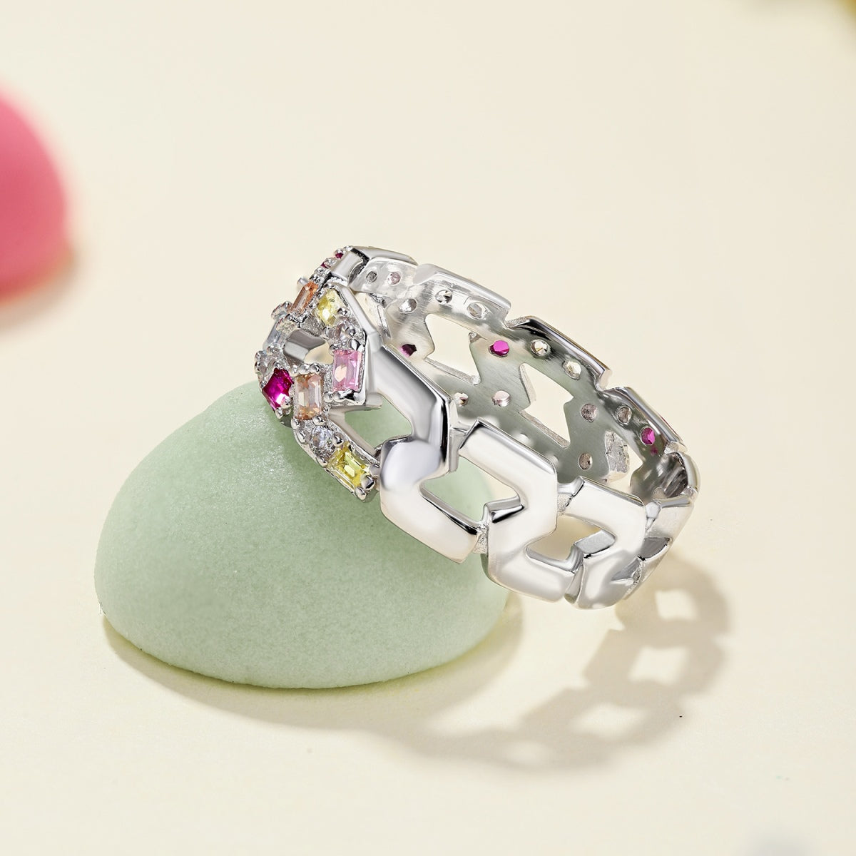 [LuckyStar]Sparkling Vibrant Emerald Cut Daily Ring