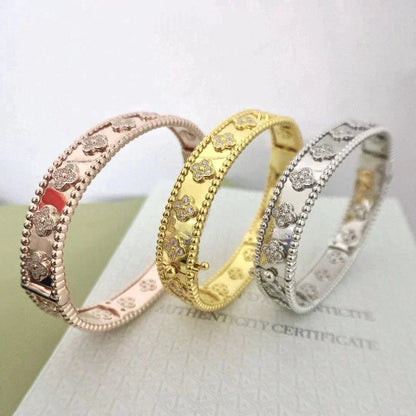 [LuckyStar]CLOVER ARMBAND 8MM DIAMANTEN