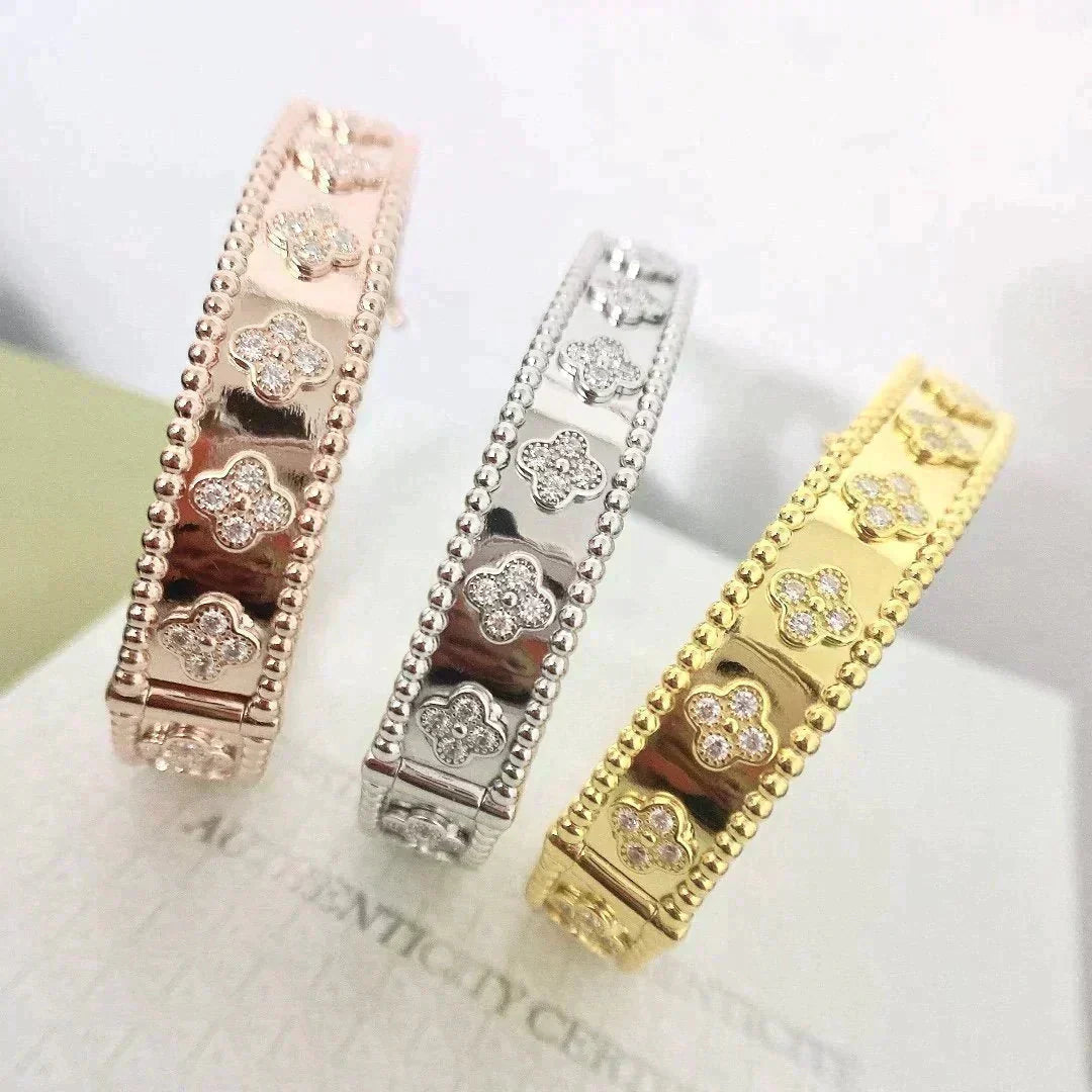[LuckyStar]CLOVER ARMBAND 8MM DIAMANTEN