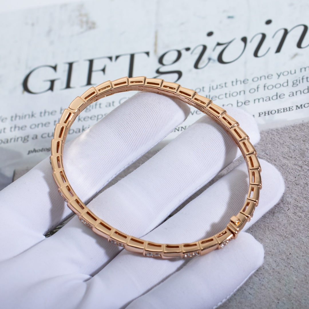 [LuckyStar]SERPENTI KLEINES ARMBAND ROTGOLD DIAMANT