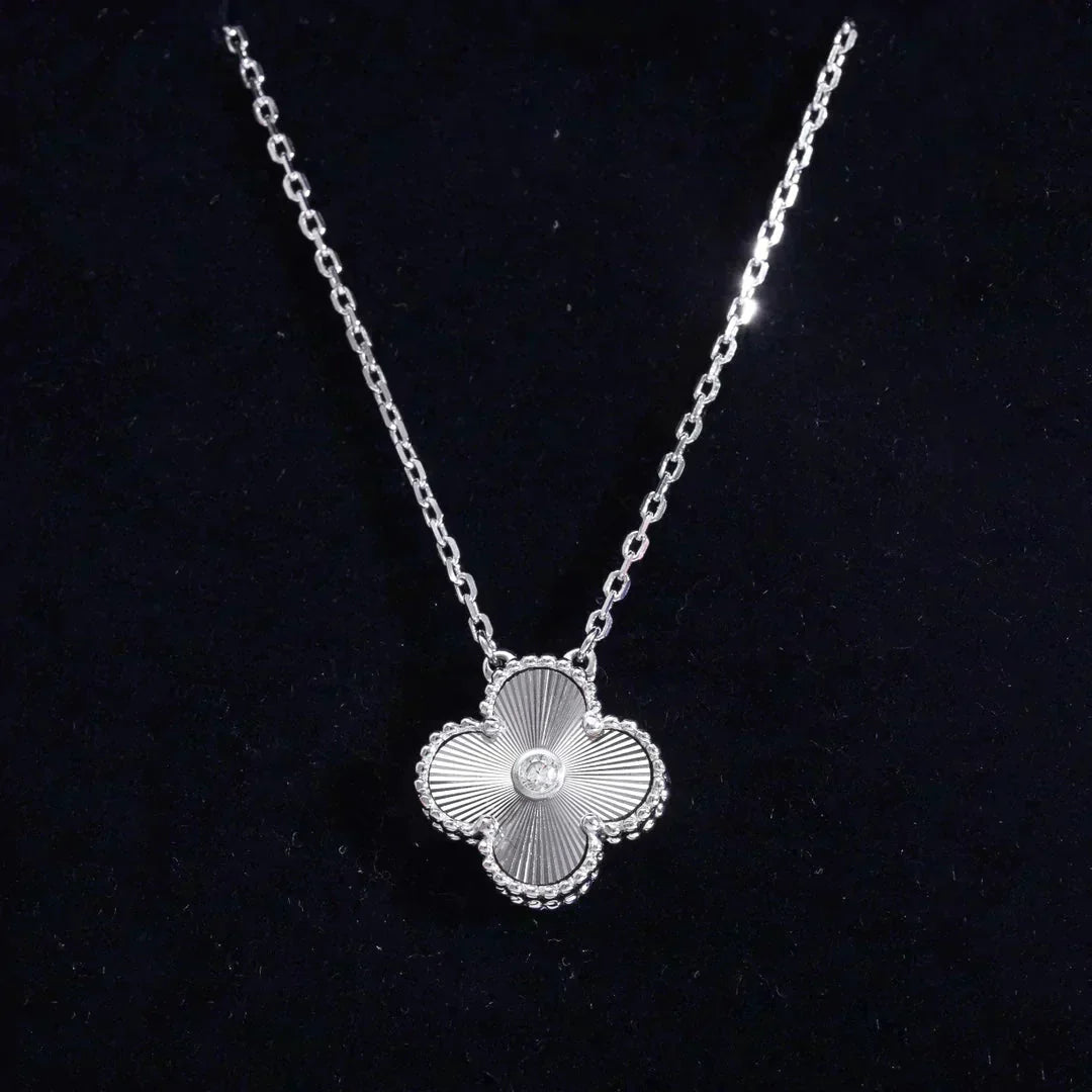 [LuckyStar]CLOVER 15MM DIAMANT LASER HALSKETTE SILBER
