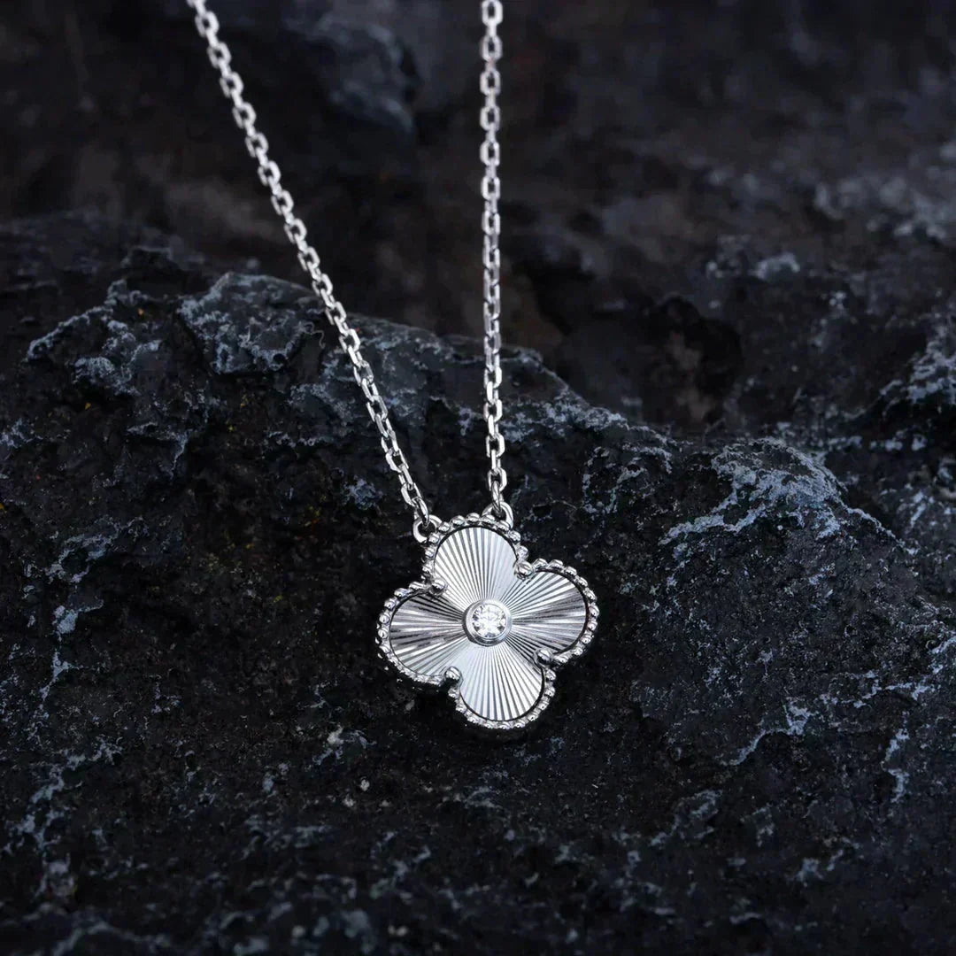 [LuckyStar]CLOVER 15MM DIAMANT LASER HALSKETTE SILBER