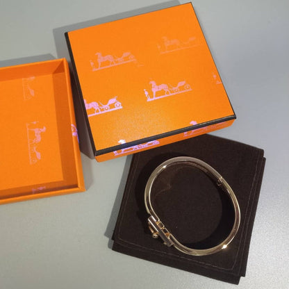 [LuckyStar]H ROTES ARMBAND 