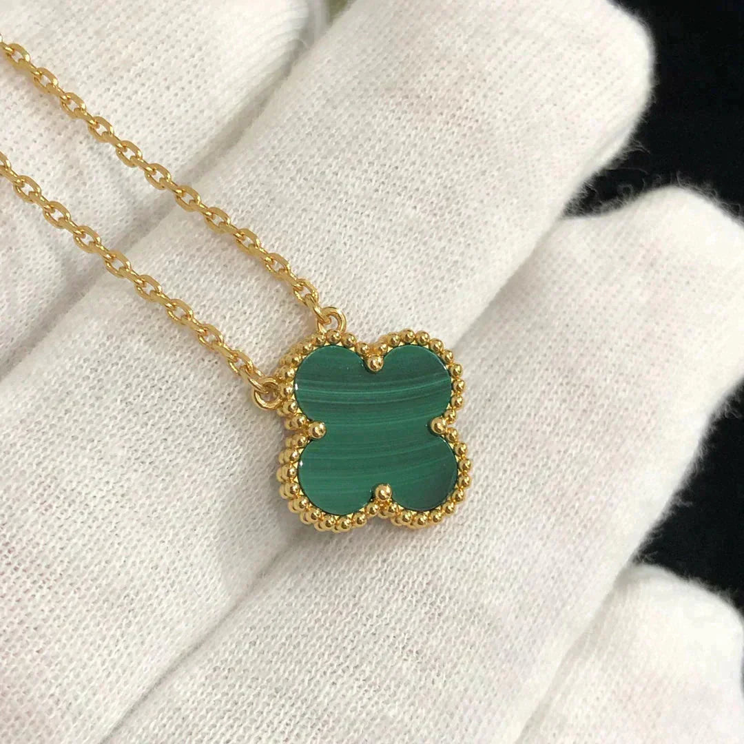 [LuckyStar]CLOVER 15MM MALACHIT EINZELNE BLUMENKETTE