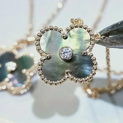 [LuckyStar]CLOVER 15MM DIAMANT- UND GRAUMUTTER-HALSKETTE