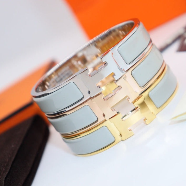 [LuckyStar]H HELLBLAUES ARMBAND