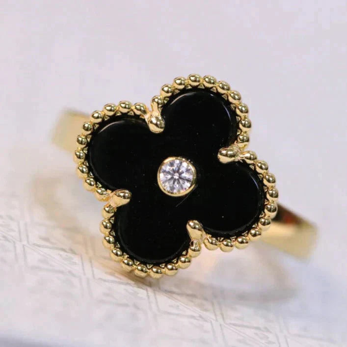 [LuckyStar] KLEEBLATT ONYX RING GOLD DIAMANT