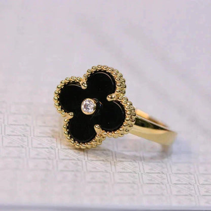 [LuckyStar] KLEEBLATT ONYX RING GOLD DIAMANT