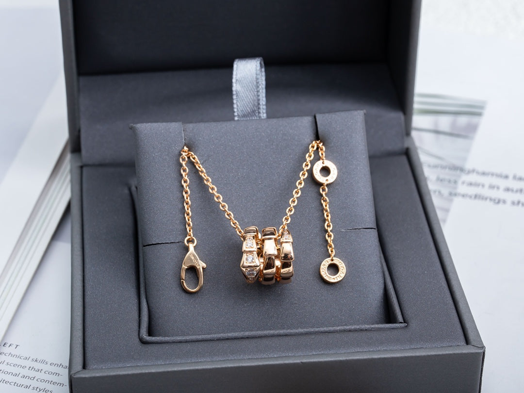 [LuckyStar]SERPENTI ROTGOLD-HALSKETTE MIT DIAMANT
